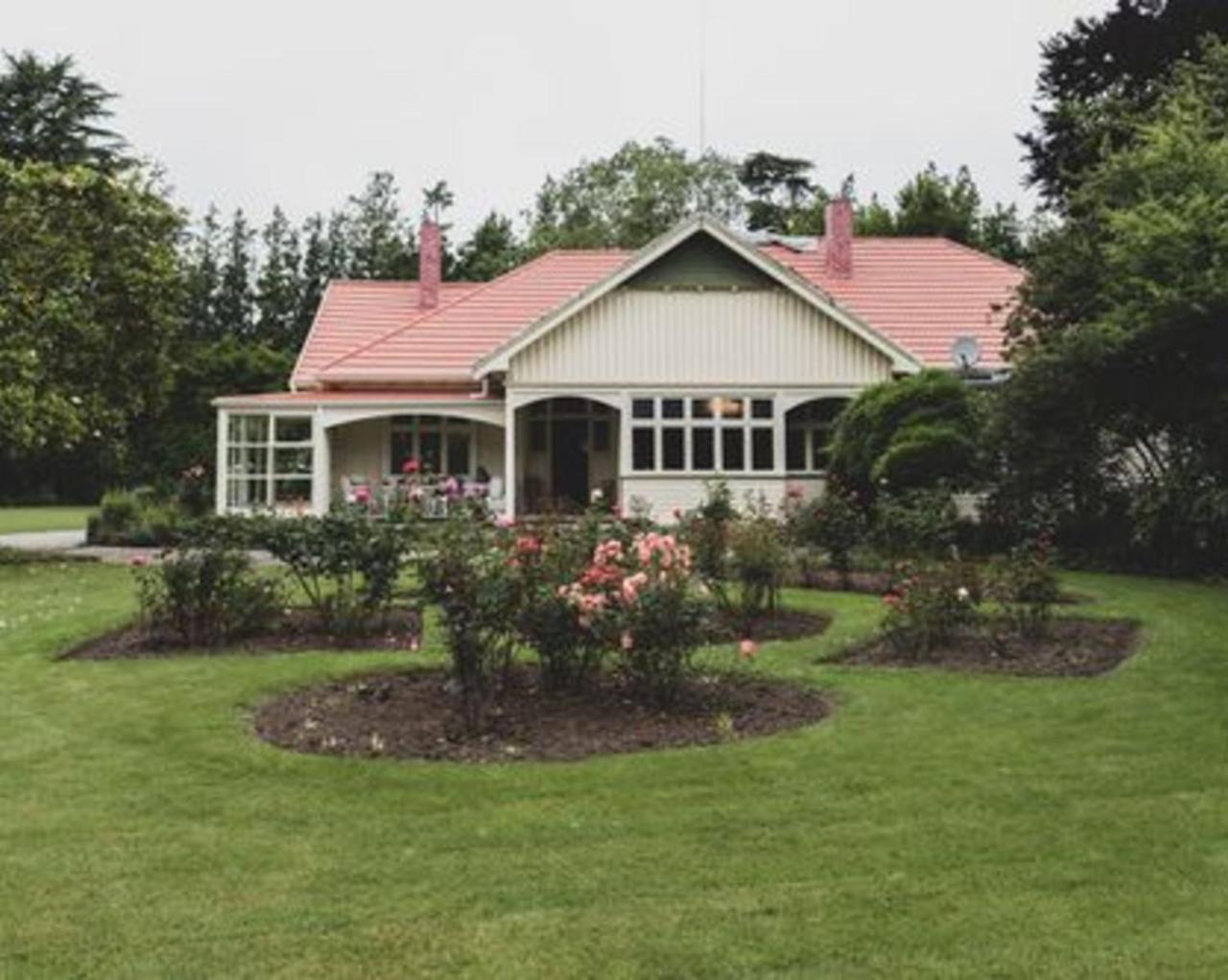 Hemsworth Estate Elgin Exterior foto